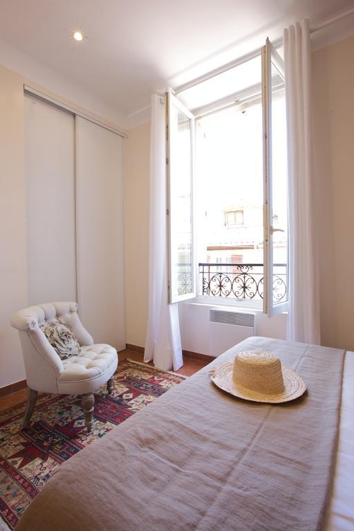 Apartment 15 Cours Massena