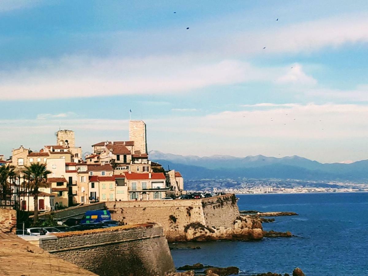 15 Cours Massena * Antibes